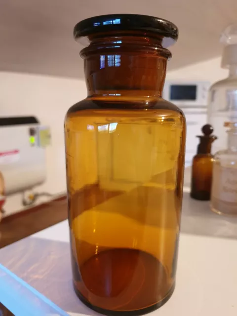 BOTTIGLIA  FLACONE CONTENITORE Laboratorio Farmacia in vetro ambrato.