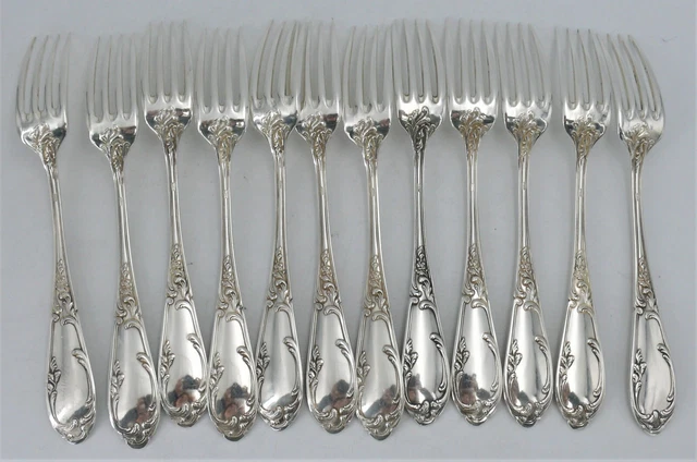 SFAM, 85pcs Louis XV Style Housewife, Silver Metal, Excellent Condition. 3