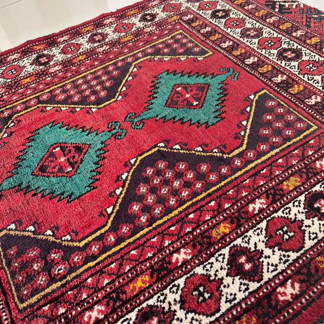 Stunning Vintage Antique Exquisite Hand-knotted Rug 2’ 1” X 2’ 10” (INV6292)
