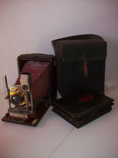 Appareil Photo Ancien à Soufflet THE NEWEST – Début 1900, Vintage Collection (occasion)