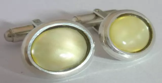 Stunning Vintage Mother Of Pearl & Sterling Silver Cufflinks - Cased