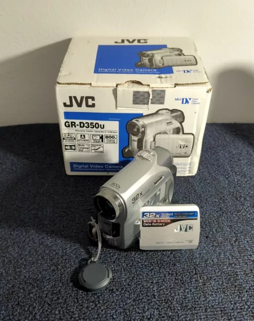 JVC GR-D350U 32X Mini Dv Digital Camcorder FOR PARTS OR REPAIR - AS IS