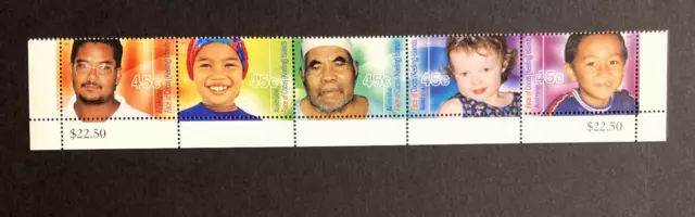 Cocos (Keeling) Islands 2000 "Faces of Cocos" Strip of 5 Stamps  (MNH)