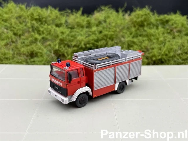 Wiking Miniaturmodell Feuerwehr TLF 16 (Magirus) – Spur N (1:160), Detailgetreu, Kein Spielzeug