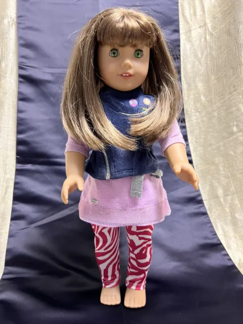 American Girl Doll Brown Hair Green Eyes Bangs