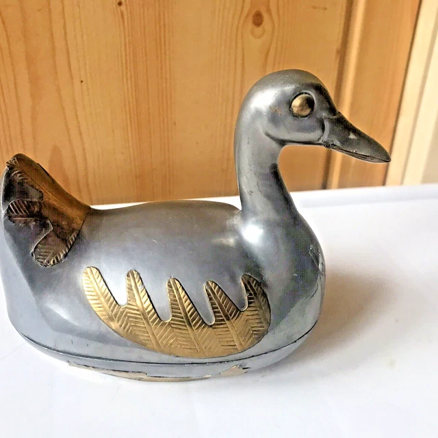 Dose in Form einer Ente aus Asien Borobudur Java Metall schwer Indonesien