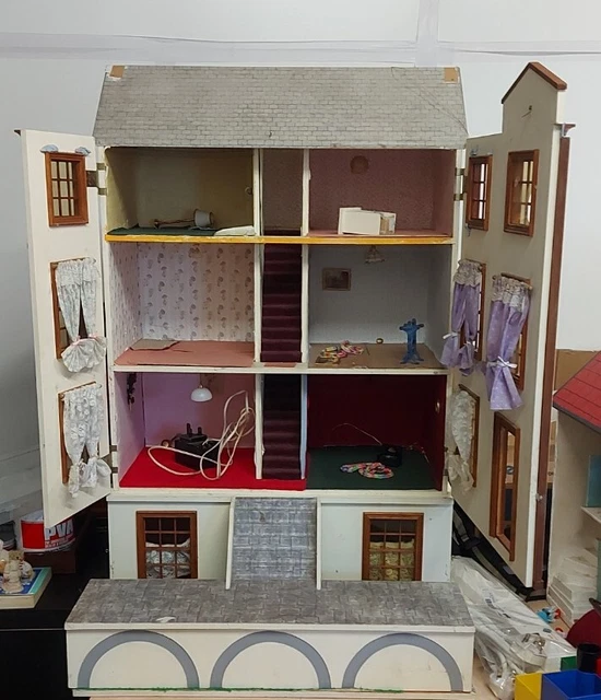 DOLL HOUSE EMPORIUM Classic House With Basement 12th Scale Project £75.