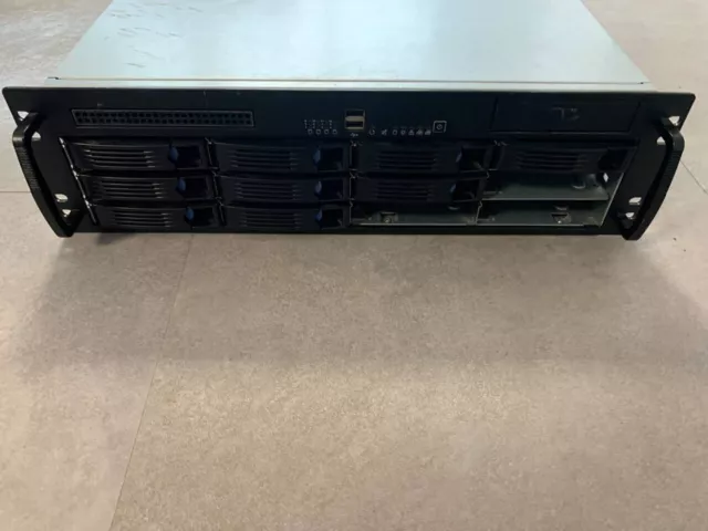 Chenbro RM31212 Komplettsystem - Storage Server 3U inkl. Controller etc