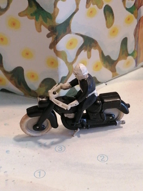 1960'S Minialuxe Plastique Moto + Motard police  7.5 cm