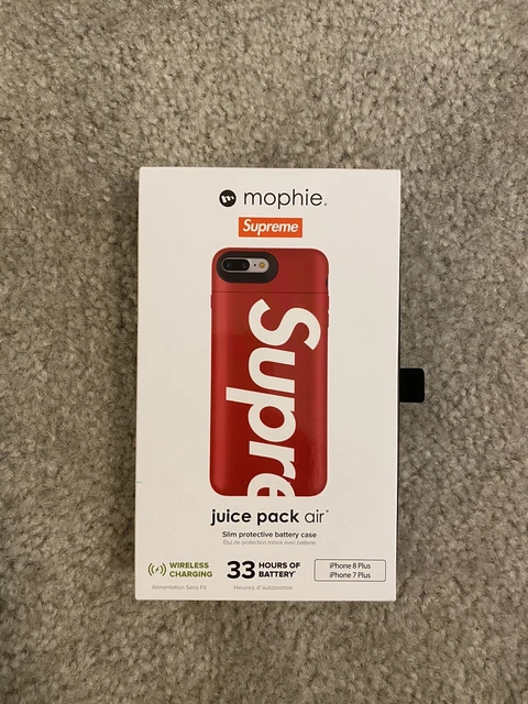 Supreme Mophie Snap FW 22 Portable Charger - Red