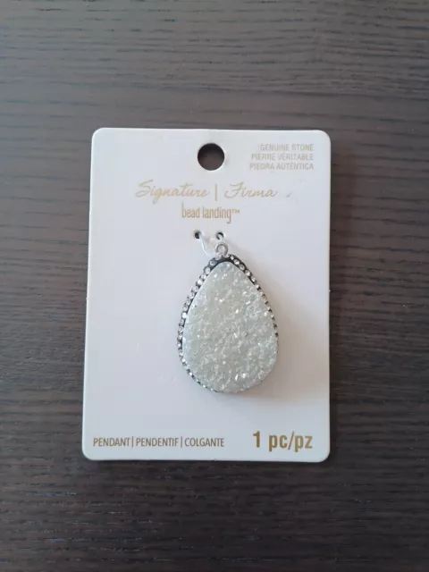 Signature firma outlet bead landing