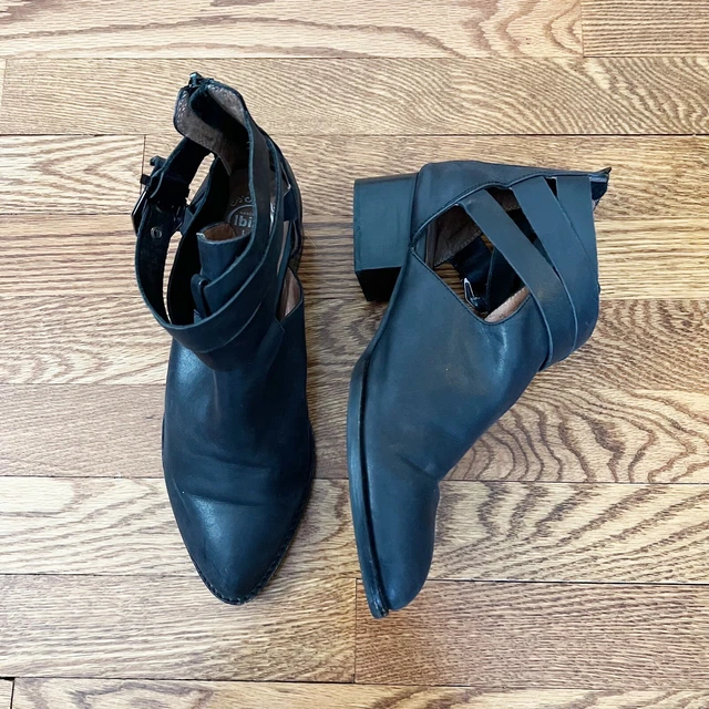 Jeffrey campbell craven buckle strap bootie hotsell