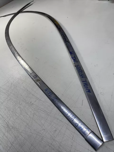 1961 62 Chevrolet Impala Pontiac Oldsmobile Buick Lower Windshield Moldings￼
