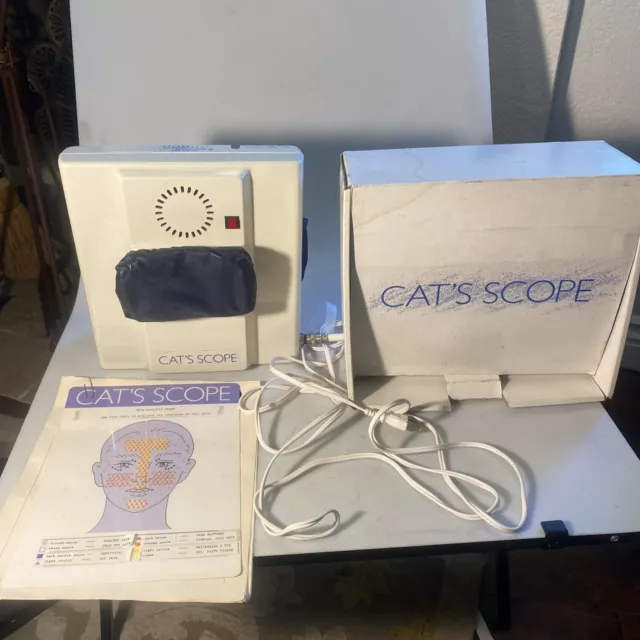 Vintage Skin Analysis Cat’s Scope Japan. Vintage Skin Analysis Cat’s Scope Japan.