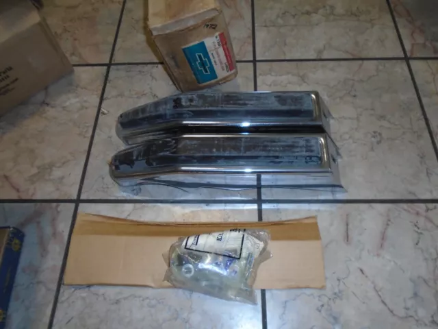 NOS 1972 72 Monte Carlo High-Rise Accessory Rear Bumper Guard Set 994220