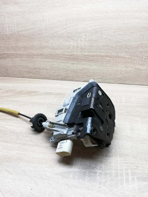 Attuatore serratura porta destra Hyundai 2000-2001 Tiburon OEM 95750