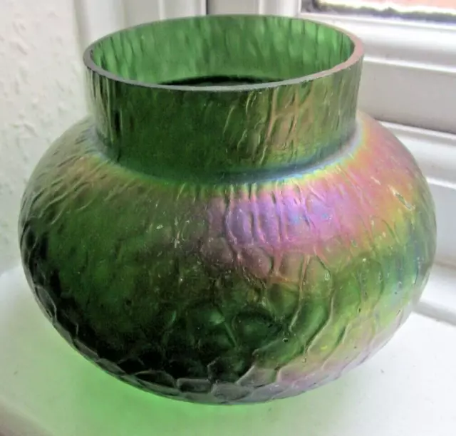Antique Art Nouveau Kralik Rainbow Iridescent Green Glass Bulbous Vase