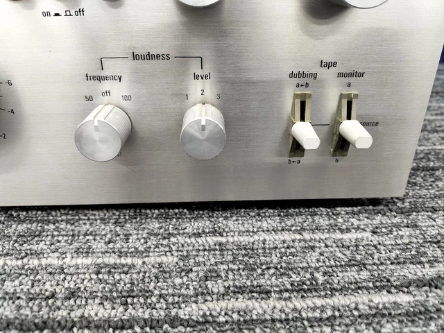 Marantz Model 30 - Amplificateur stéréo intégré 100W/C, égaliseur phon