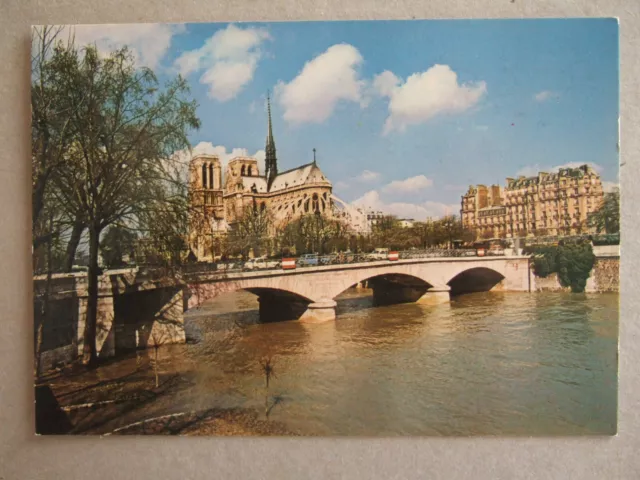 Cpa Paris (75) La Cathedrale Notre Dame Et La Seine. Pont De L'archeveche.