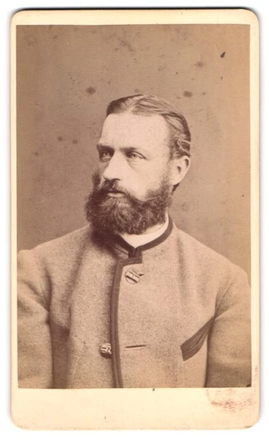 Fotografie Otto Reitmayer, München, Kaufinger Strasse 9, Bürgerlicher mit Vollb