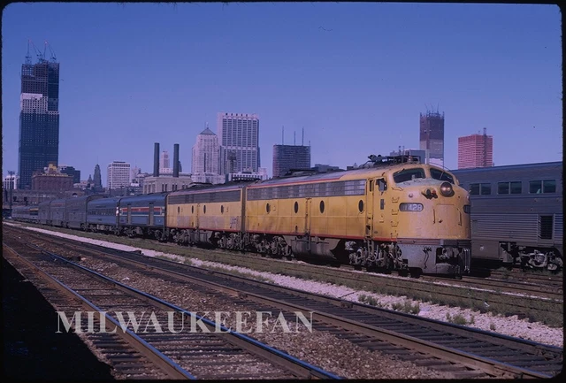 Original Kodachrome slide Amtrak AMT E-unit 1428 action Chicago Illinois 1972