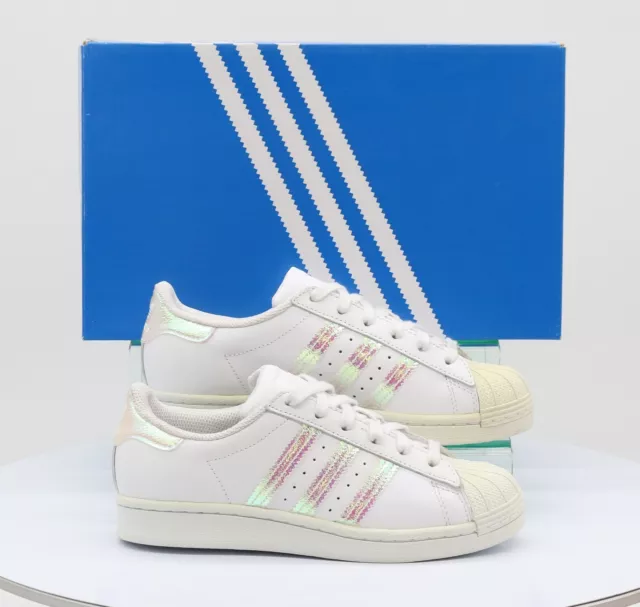 Originals superstar childrens deals trainer  white/iridescent