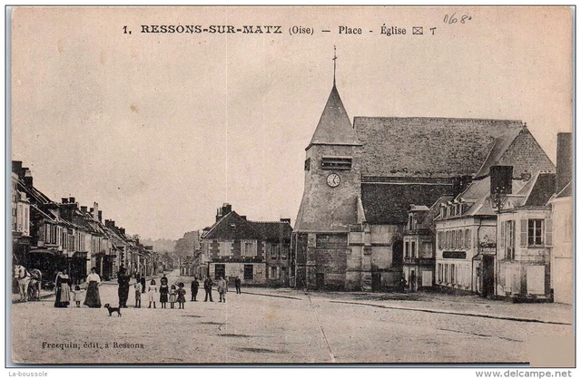 60 RESSONS SUR MATZ - la place - l'eglise.