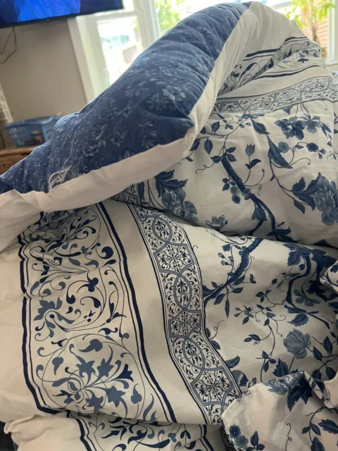NEW Laura Ashley CHARLOTTE Blue/White Floral Botanical King 3-pc Comforter Set