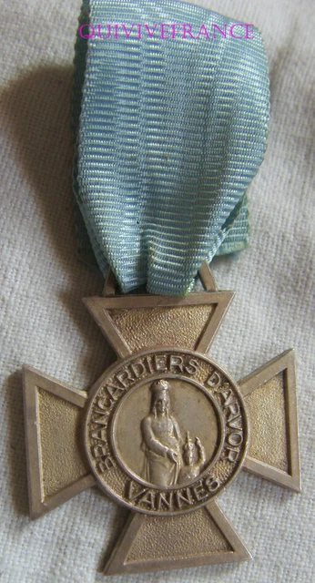 Rg1343 - Insigne Badge Diocese D'arras | UK