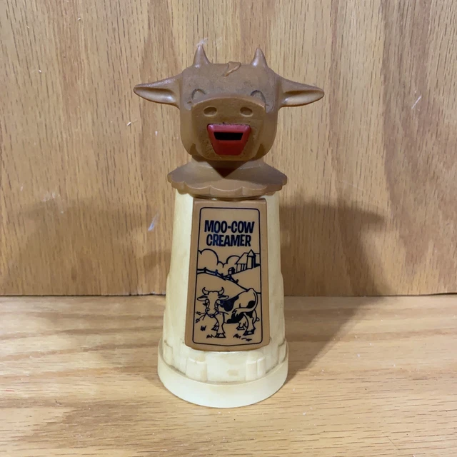 Vintage Moo-Cow Creamer Molded Plastic Whirley Industries Pennsylvania USA