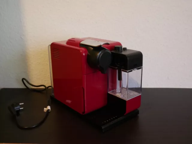 De'Longhi Nespresso Lattissima Touch EN 550.R Kaffekapselmaschine + Milchsystem