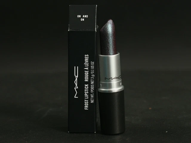 Lápiz Labial Mac Frost - Encendido Y Encendido - Nuevo En Caja ***Pequeña Punta De Lápiz Labial***