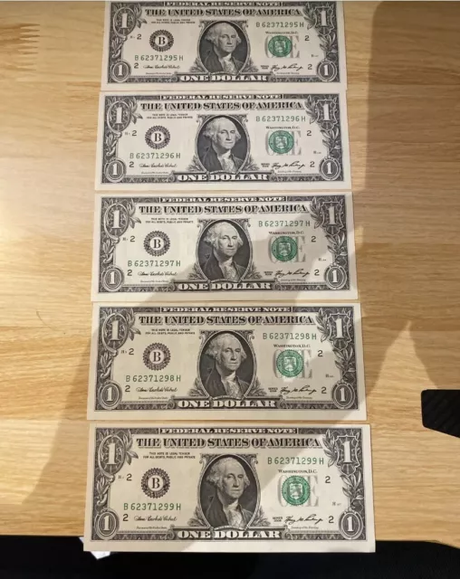 Lot 5 Billets de 1 Dollars USA - Numéro De Série Consécutif - $