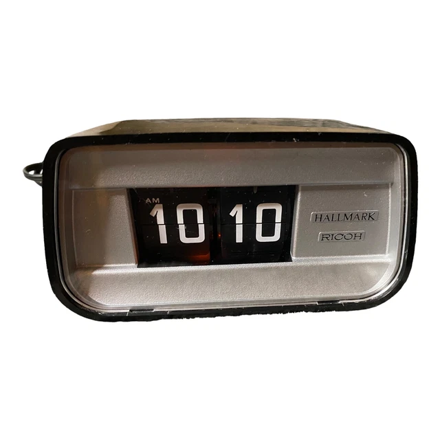 VTG Hallmark Ricoh Electric Digital Flip Clock Japan- Model 3600 VTG Hallmark Ricoh Electric Digital Flip Clock Japan- Model 3600