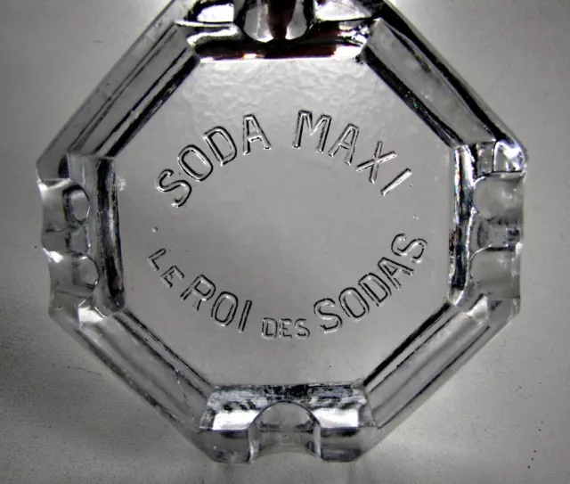 Ancien Cendrier Publicitaire en Verre Soda Maxi - Le Roi des Sodas