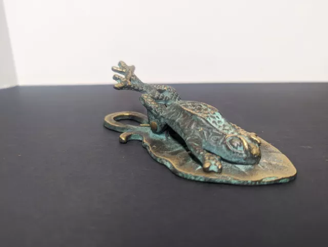 Vintage Brass Frog on a Lily Pad Letter Desk Paper clip, Paper Weight VTG
