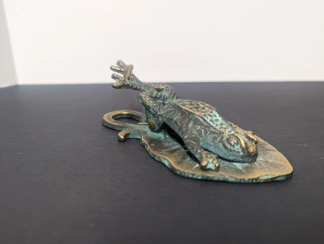 Vintage Brass Frog on a Lily Pad Letter Desk Paper clip, Paper Weight VTG