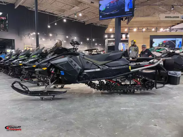 2022 Ski-Doo Mach Z 900 Ace Turbo R