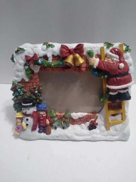 WINTER, CHRISTMAS PHOTO FRAME 8inch X 6.5 Inch Holds 4 X   6 Photo Trim Shoppe
