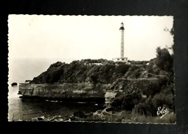 CPA Ancienne Biarritz – La Villa Le Basquou – Carte Postale 64 – Début 1900