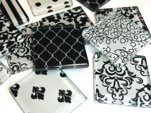 Black & White Damask Patterned Glass Tiles 2.5cm Mosaic Tiles Supplies Art Craft