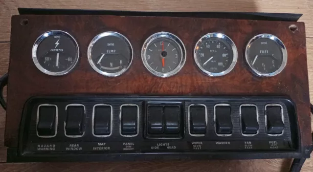 Jaguar Serie 1 Berlina Centro Strumenti Con Tutti Gli Indicatori E Gli Interruttori