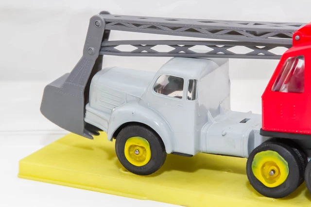 Norev Berliet TBO 1:43 - Tracteur Miniature Collection Pelle Mécanique