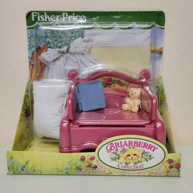 Fisher Price Briarberry Collection Bedroom Set Sofa Pajamas pillow 1999 Vintage