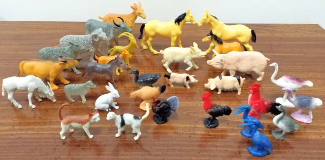 FARM ANIMALS ~ Horse Cow Sheep Goat Donkey Pig Cat Birds ~Figure Lot-- SET OF 30