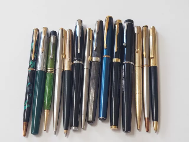Lot of 15 Mixed Vintage Parker Ballpoint Fountain Pens and Mechanical Pencils