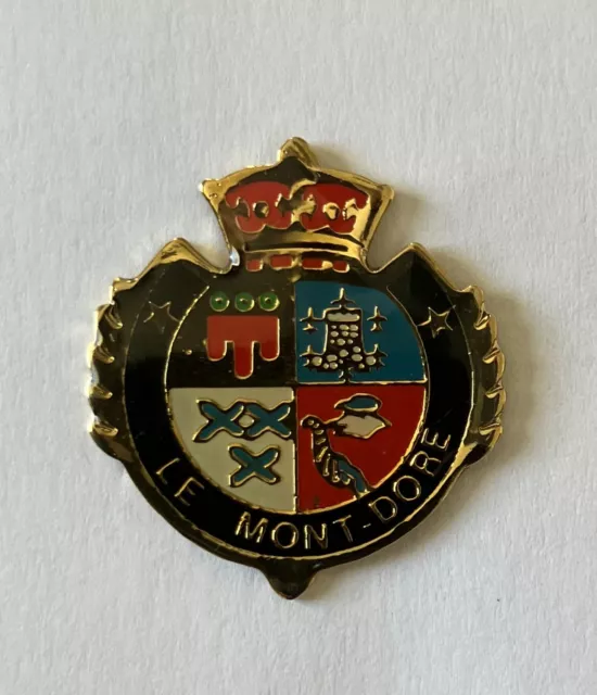 35 - Pin's BLASON ARMOIRIES DU MONT DORE