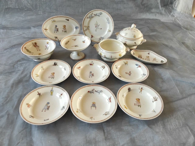 Ancienne Dinette Pour Poupée En Faïence Et Porcelaine – Fabrication Française
