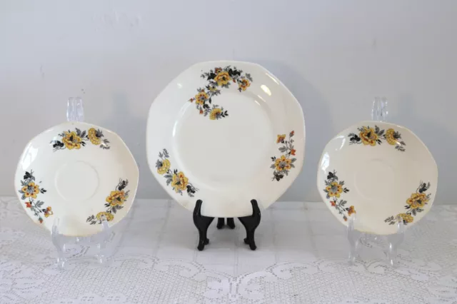 HOMER LAUGHLIN HLC375 YELLOWSTONE SUNRISE DINNERWARE 2-Saucers 1-Salad Plate