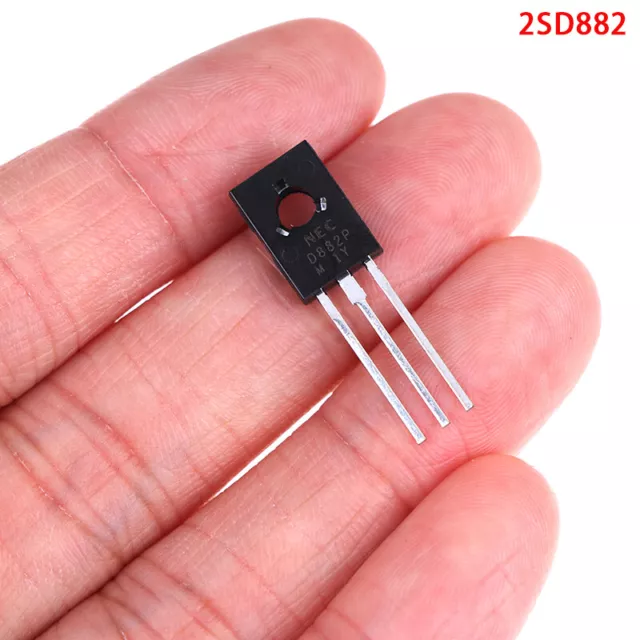 50PCS/Lot Triode Transistor 2SD882 3A/40V TO-126 NPN Power RAY